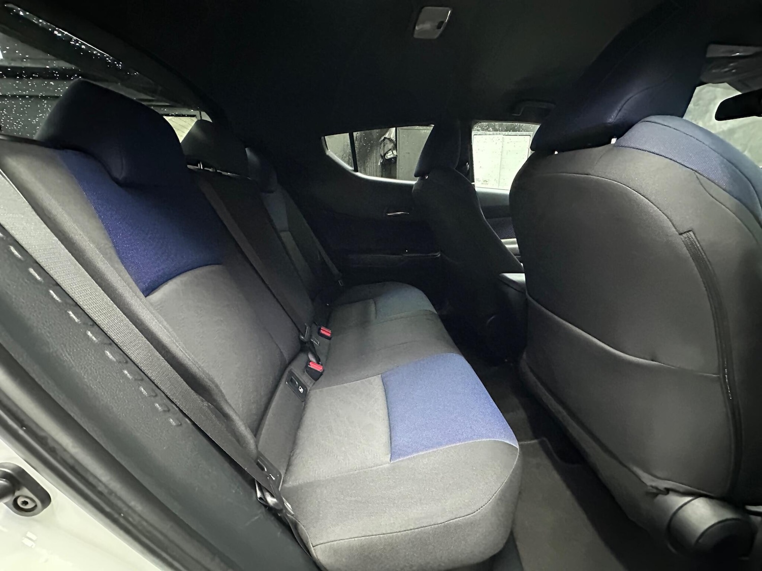 Used Toyota C-HR 2017 for sale - 77230602: Photo 6