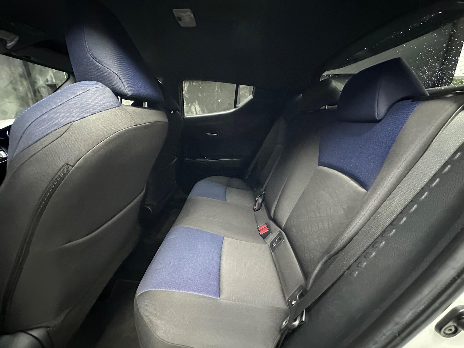 Used Toyota C-HR 2017 for sale - 77230602: Photo 7