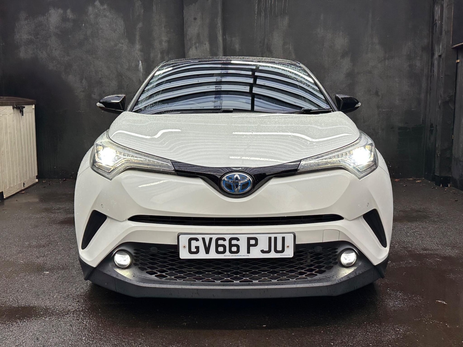 Used Toyota C-HR 2017 for sale - 77230602: Photo 9