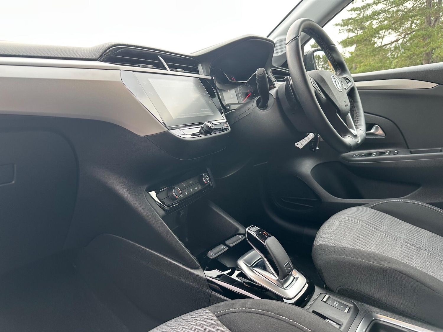 Used Vauxhall Corsa for sale - 76802362: Photo 24