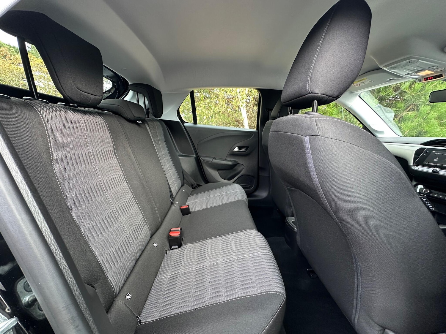 Used Vauxhall Corsa for sale - 76802362: Photo 6