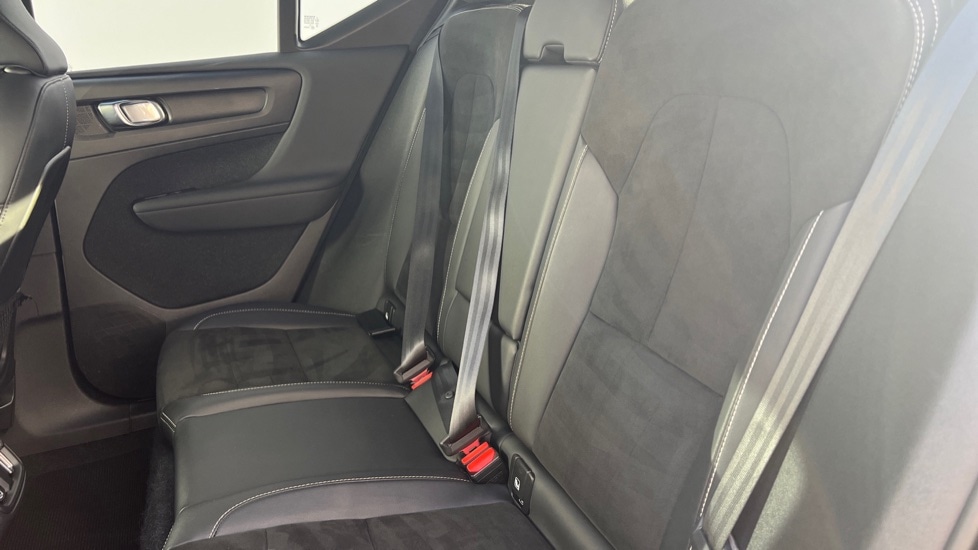 Used Volvo XC40 2021 for sale - 76872914: Photo 10