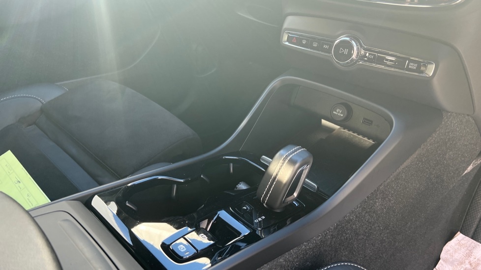 Used Volvo XC40 2021 for sale - 76872914: Photo 14