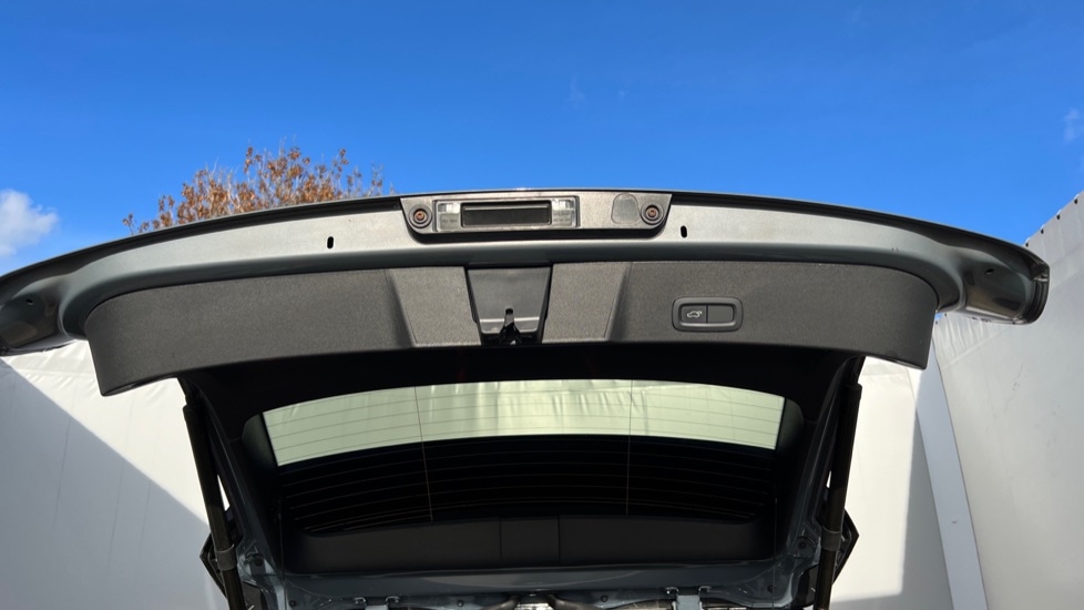 Used Volvo XC40 2021 for sale - 76872914: Photo 40