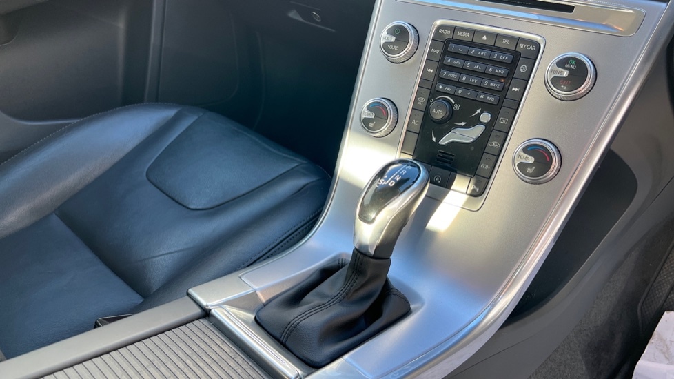 Used Volvo XC60 2016 for sale - 76575079: Photo 14