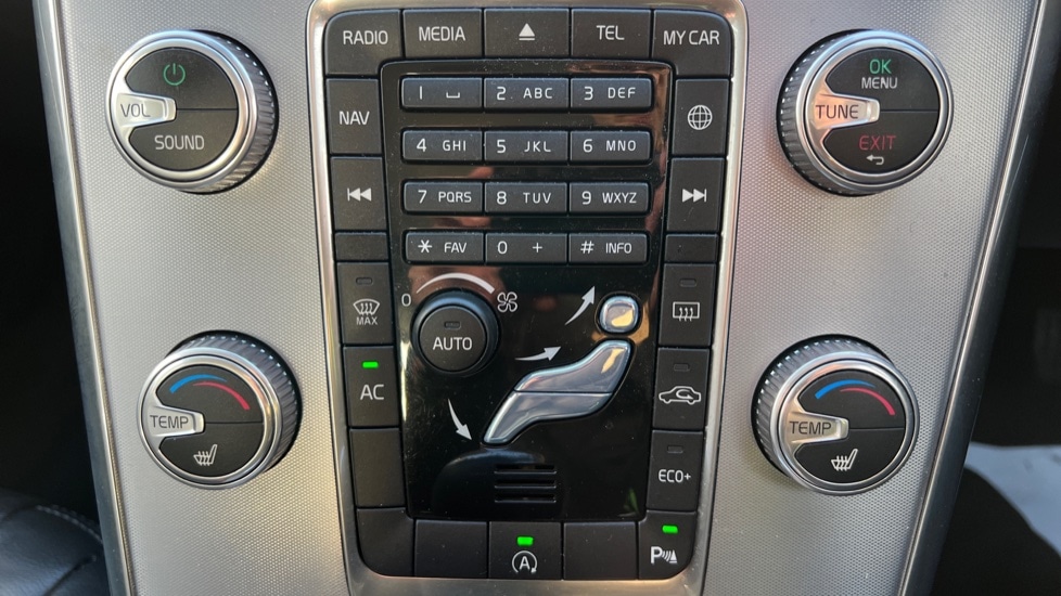 Used Volvo XC60 2016 for sale - 76575079: Photo 20