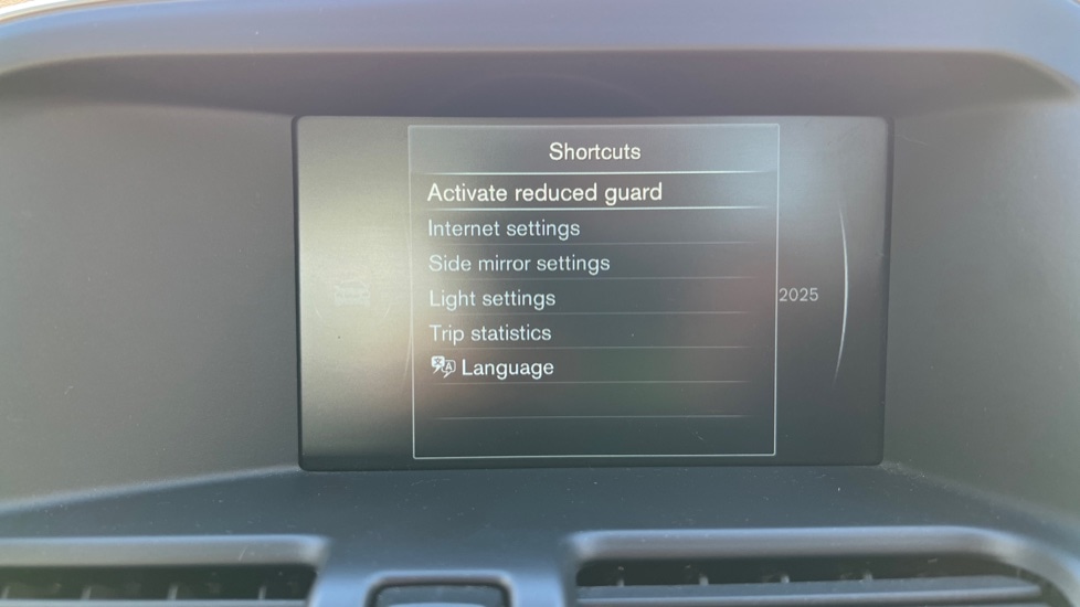 Used Volvo XC60 2016 for sale - 76575079: Photo 36