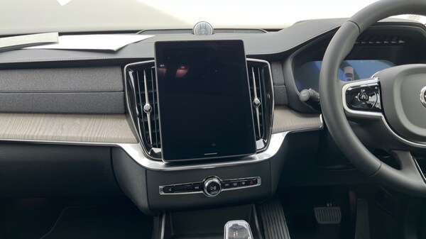 Used Volvo XC90 2025 for sale - 76112396: Photo 22