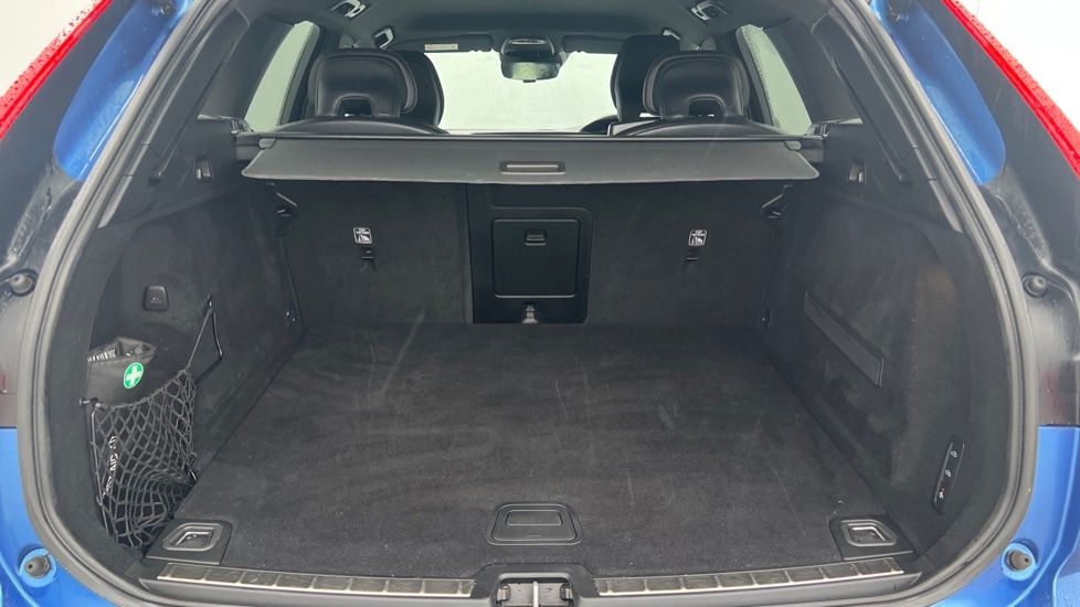 Used Volvo XC60 2019 for sale - 77059165: Photo 17