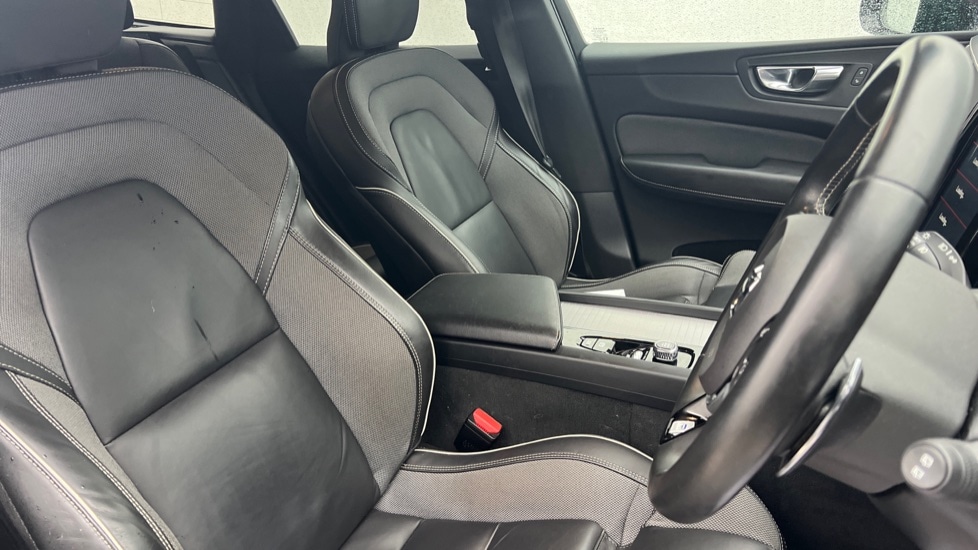 Used Volvo XC60 2019 for sale - 77059165: Photo 9