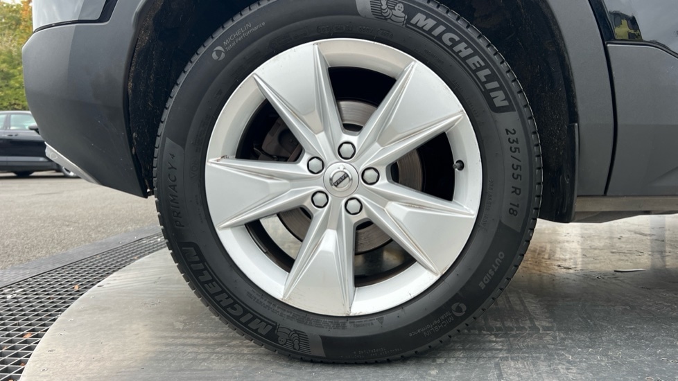 Used Volvo XC40 2023 for sale - 76870960: Photo 24