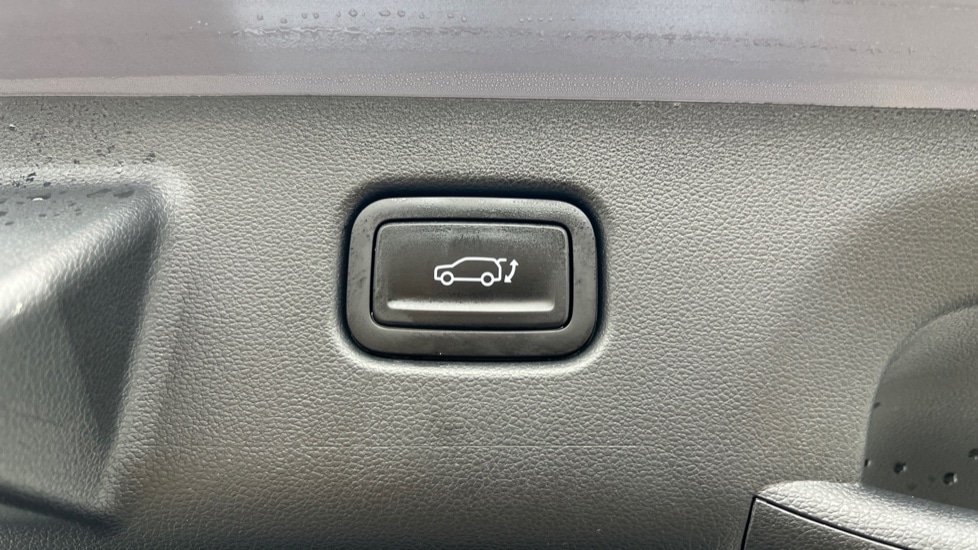 Used Hyundai KONA 2024 for sale - 76870408: Photo 41