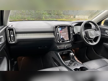 Used Volvo XC40 2020 for sale - 76874729: Photo