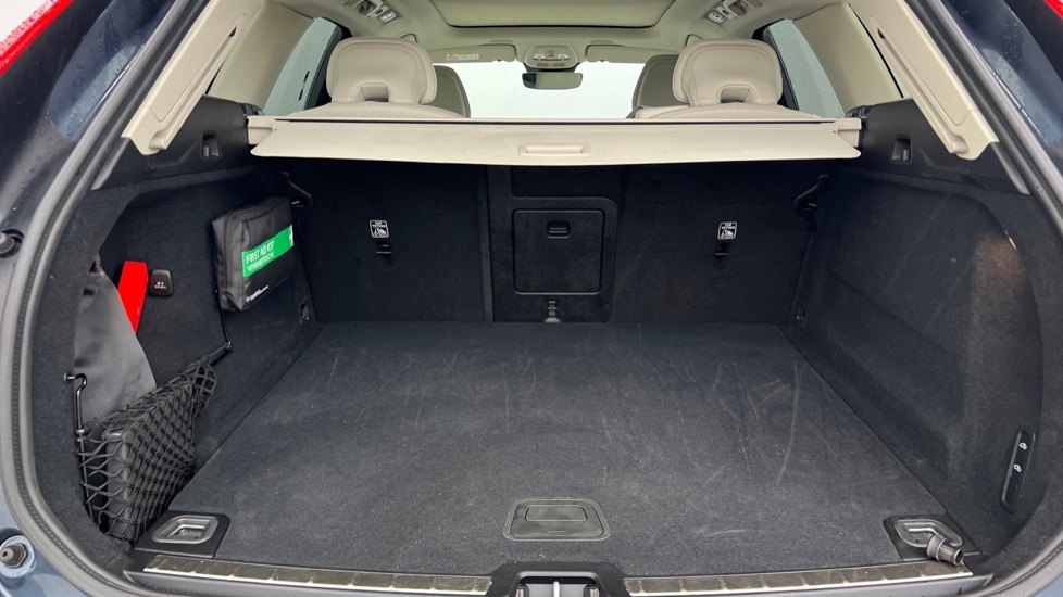 Used Volvo XC60 2025 for sale - 76780163: Photo 17