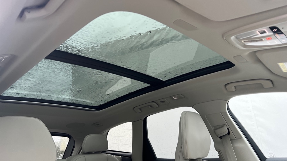 Used Volvo XC60 2025 for sale - 76780163: Photo 41