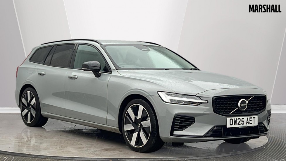 Used Volvo V60 2025 for sale - 76874156: Photo 1
