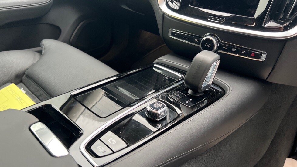 Used Volvo V60 2025 for sale - 76874156: Photo 14