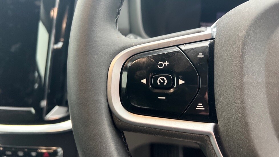 Used Volvo V60 2025 for sale - 76874156: Photo 18