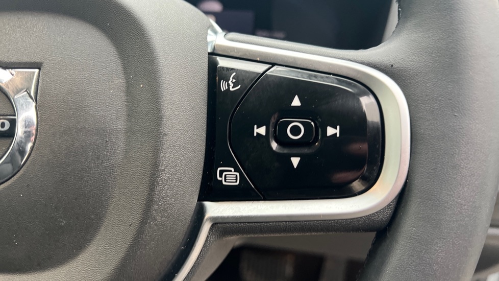 Used Volvo V60 2025 for sale - 76874156: Photo 19