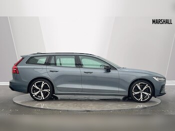 Used Volvo V60 2022 for sale - 76684284: Photo