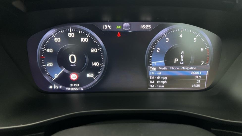 Used Volvo XC40 2020 for sale - 76874826: Photo 9