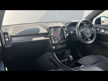 Used Volvo XC40 2022 for sale - 74685493: Photo
