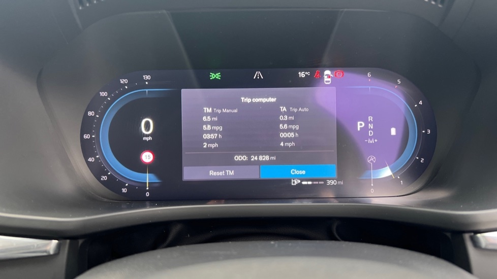 Used Volvo XC60 2021 for sale - 76203990: Photo 11