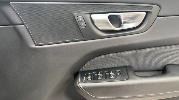 Used Volvo XC60 2021 for sale - 76203990: Photo 15