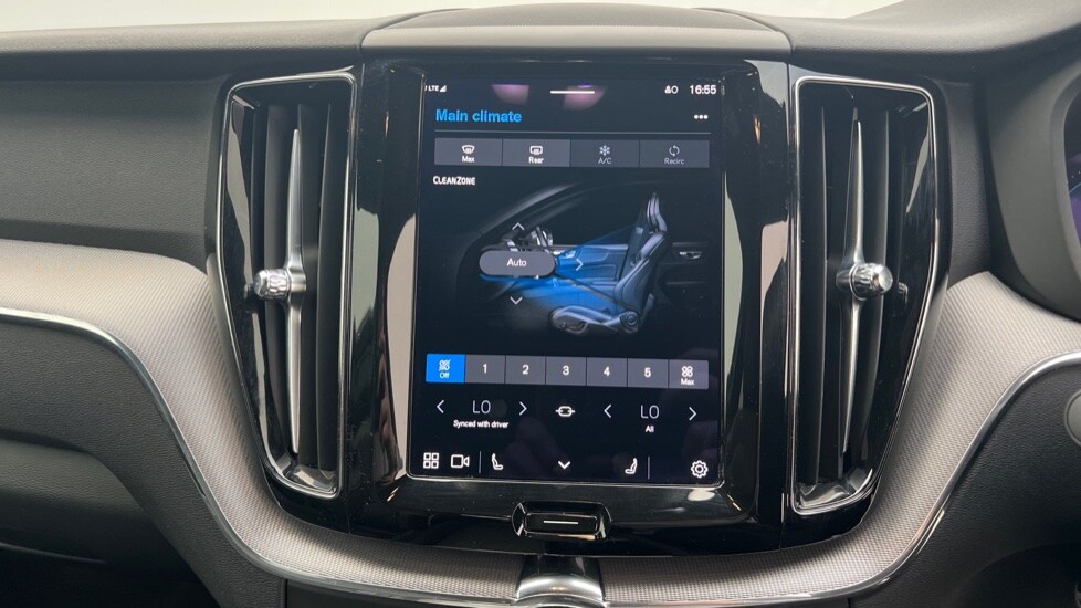 Used Volvo XC60 2021 for sale - 76203990: Photo 20