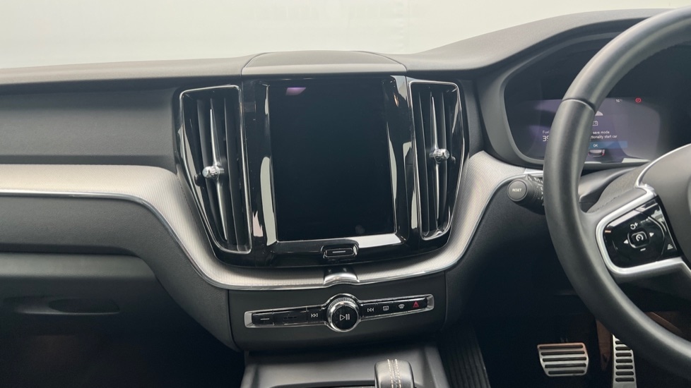 Used Volvo XC60 2021 for sale - 76203990: Photo 22