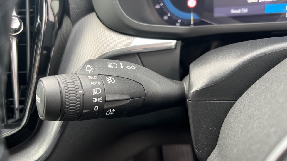 Used Volvo XC60 2021 for sale - 76203990: Photo 28