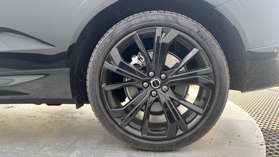 Used Volvo XC60 2025 for sale - 76871667: Photo 26