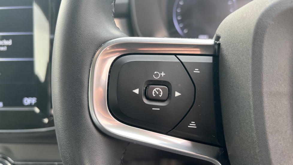 Used Volvo XC40 2021 for sale - 76870834: Photo 18