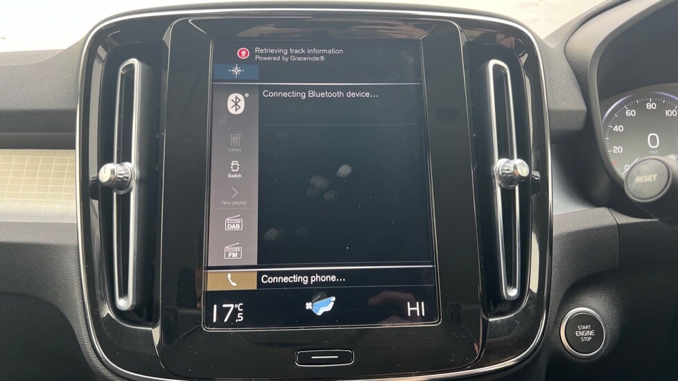 Used Volvo XC40 2021 for sale - 76870834: Photo 32