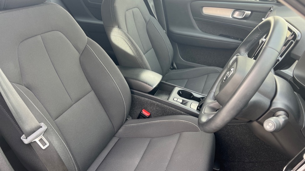 Used Volvo XC40 2021 for sale - 76870834: Photo 9