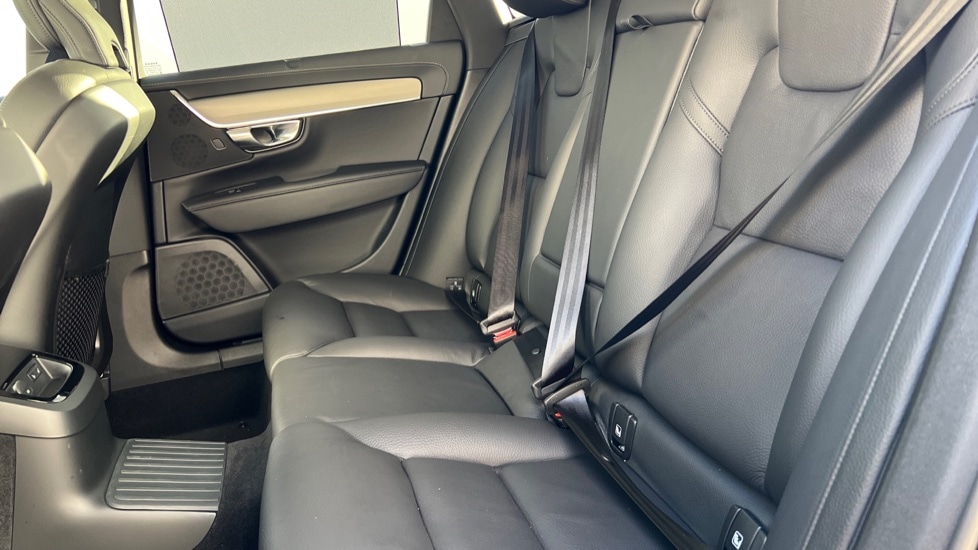 Used Volvo V90 2024 for sale - 76983983: Photo 10