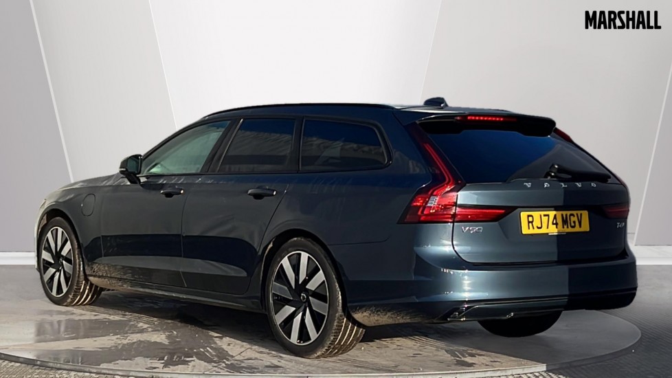 Used Volvo V90 2024 for sale - 76983983: Photo 2