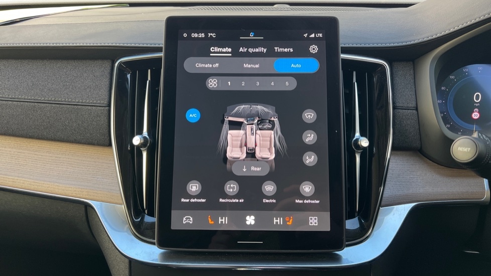 Used Volvo XC90 2025 for sale - 77031259: Photo 20