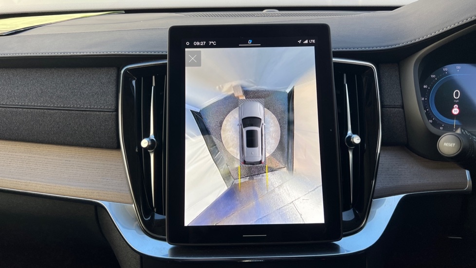 Used Volvo XC90 2025 for sale - 77031259: Photo 34