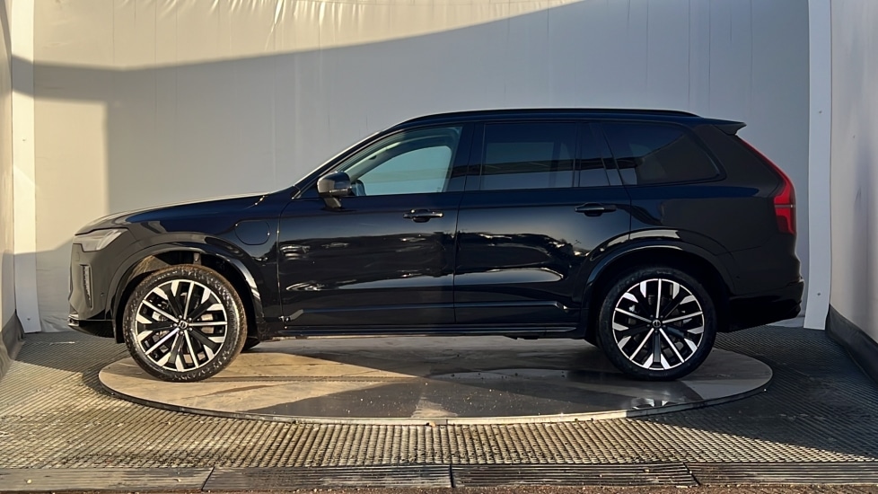 Used Volvo XC90 2025 for sale - 77031259: Photo 8