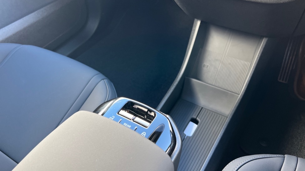 Used Volvo EX30 2025 for sale - 76871716: Photo 14