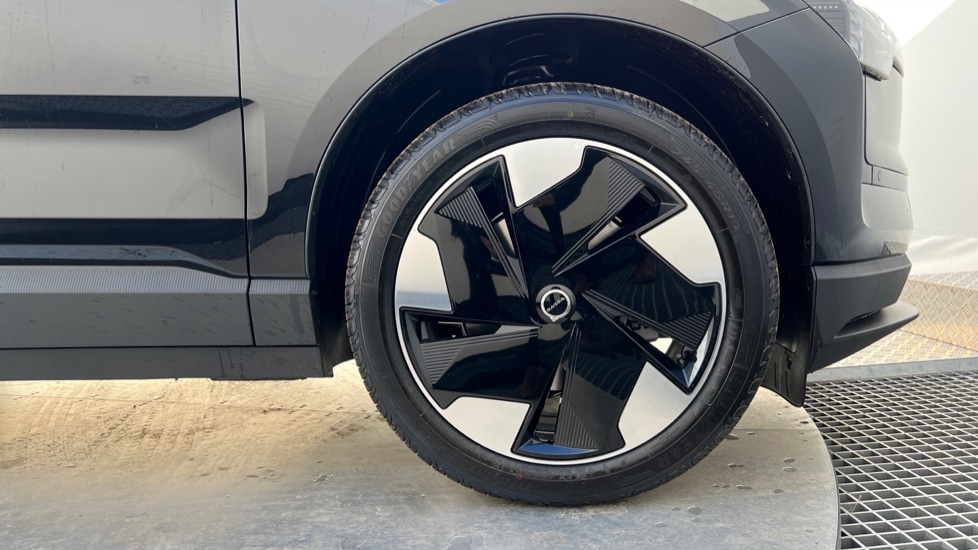 Used Volvo EX30 2025 for sale - 76871716: Photo 24