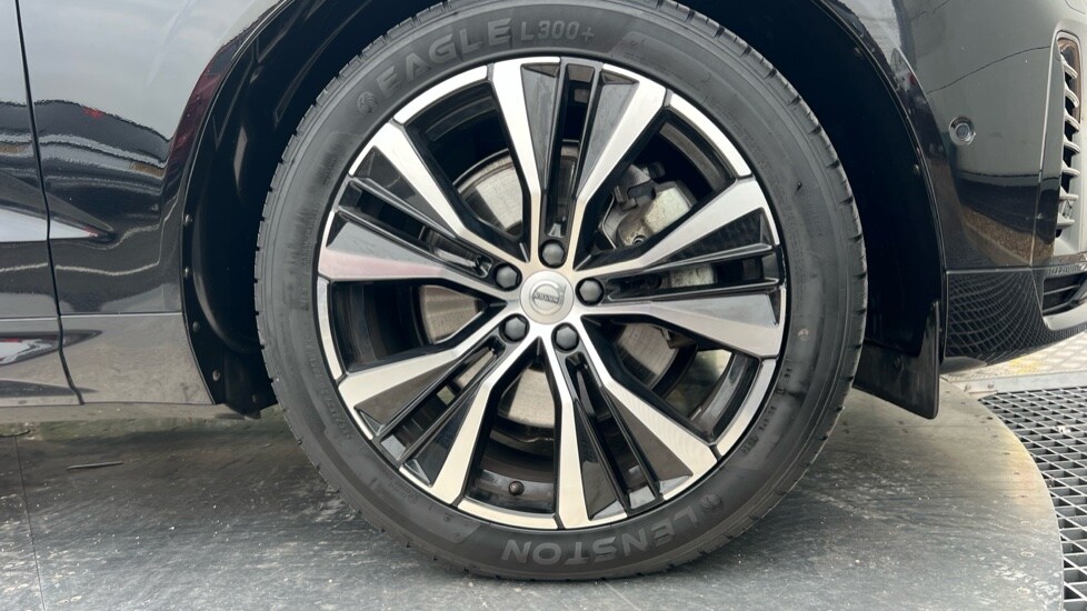 Used Volvo XC60 2023 for sale - 77082471: Photo 16