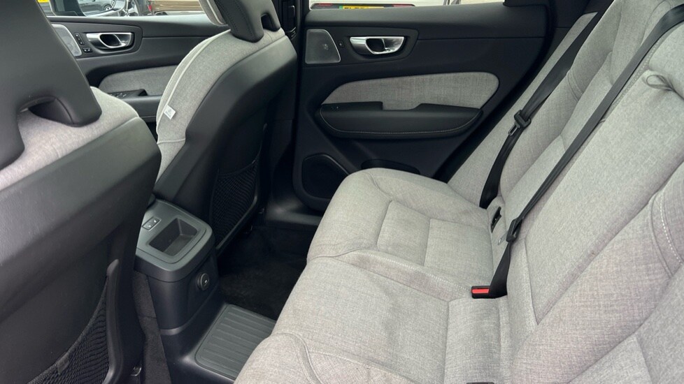 Used Volvo XC60 2023 for sale - 77082471: Photo 38