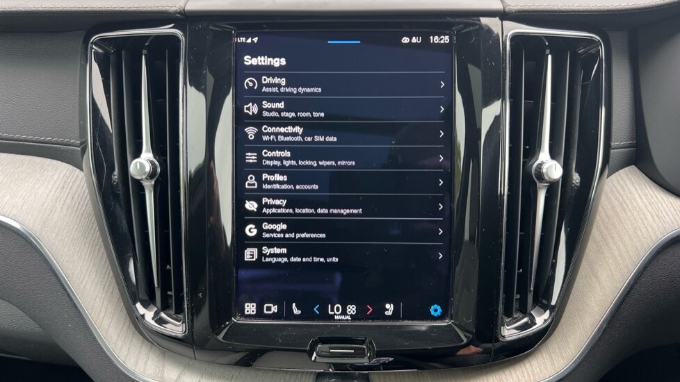 Used Volvo XC60 2023 for sale - 77082471: Photo 39