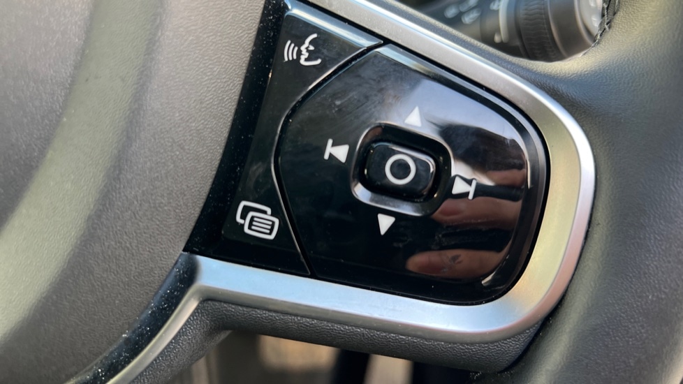 Used Volvo V90 2024 for sale - 76872721: Photo 19