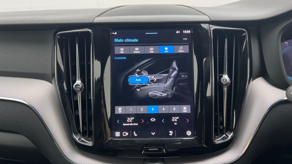 Used Volvo XC60 2021 for sale - 76203923: Photo 20