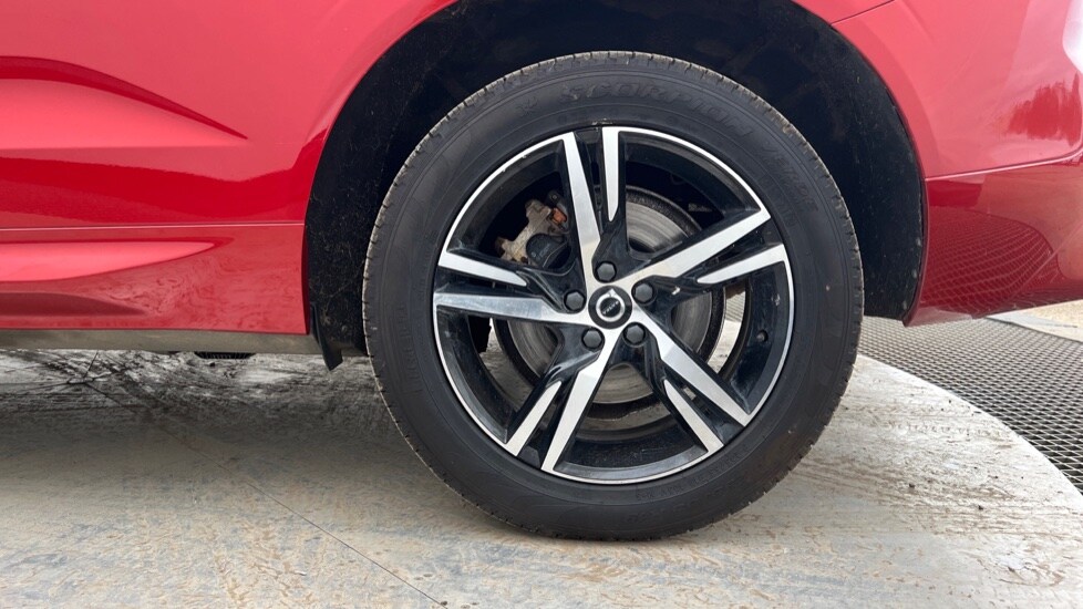 Used Volvo XC60 2021 for sale - 76203923: Photo 25