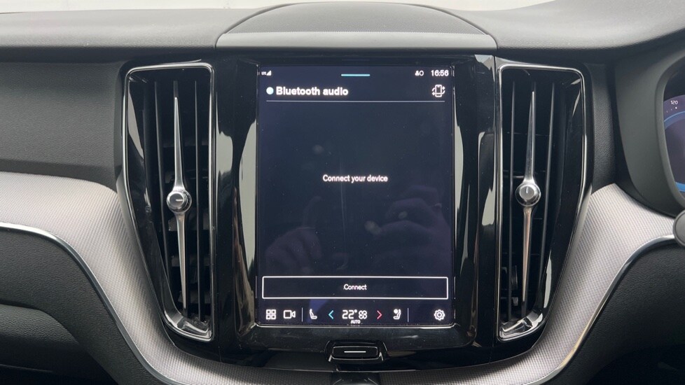 Used Volvo XC60 2021 for sale - 76203923: Photo 31