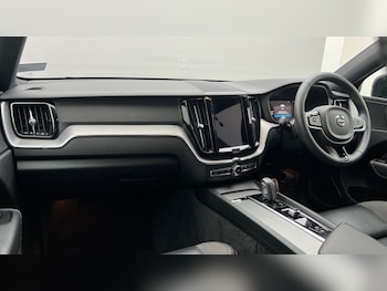 Used Volvo XC60 2021 for sale - 76203923: Photo